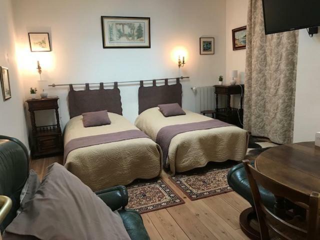 コニャック Alain Et Nicole Bed & Breakfast エクステリア 写真